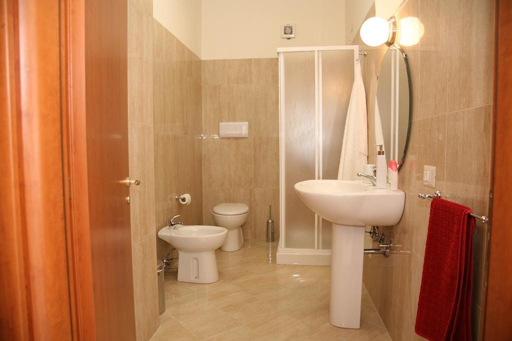 Sun And Beach Catona Di Reggio Calabria Kamer foto